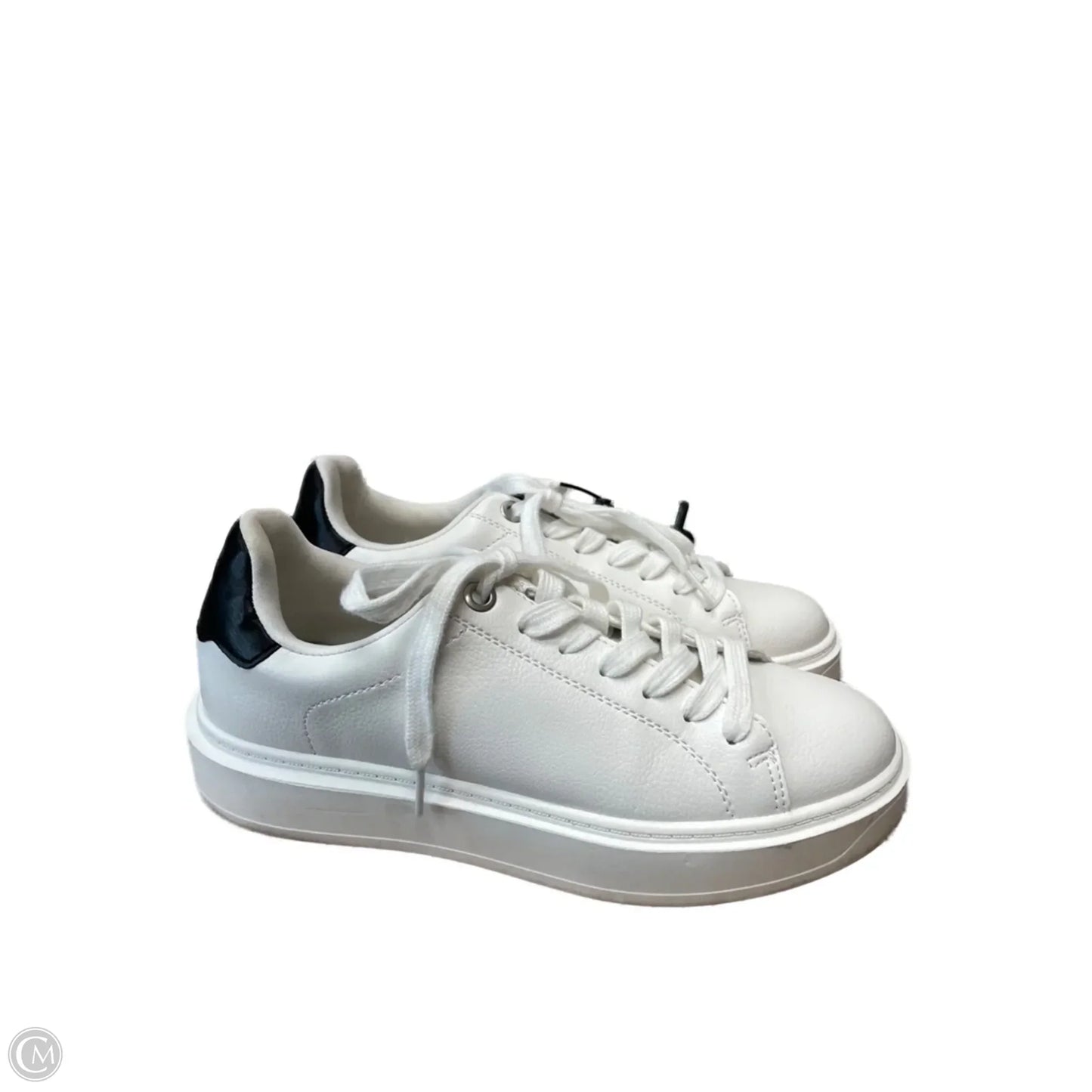 Shoes Sneakers By Steve Madden In White, Size: 7.5
