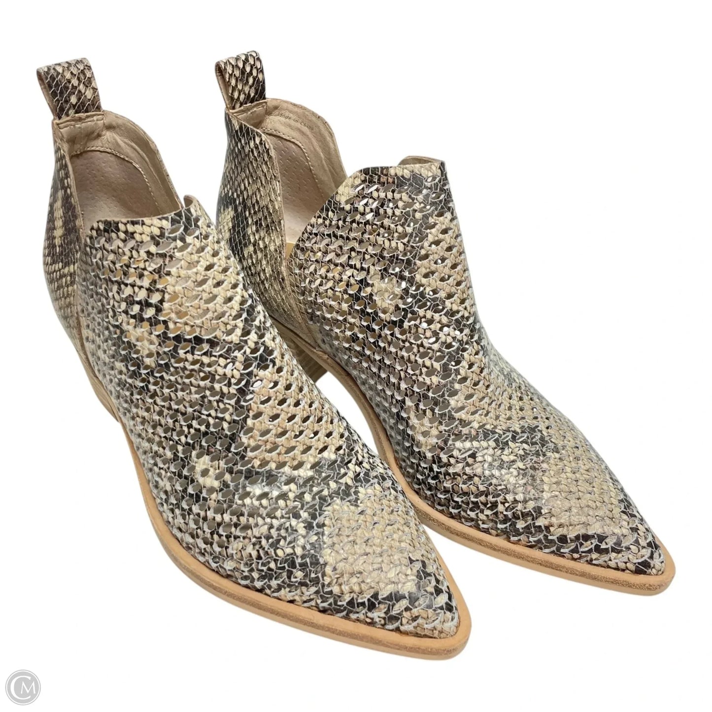 Boots Ankle Heels By Dolce Vita In Animal Print, Size: 7