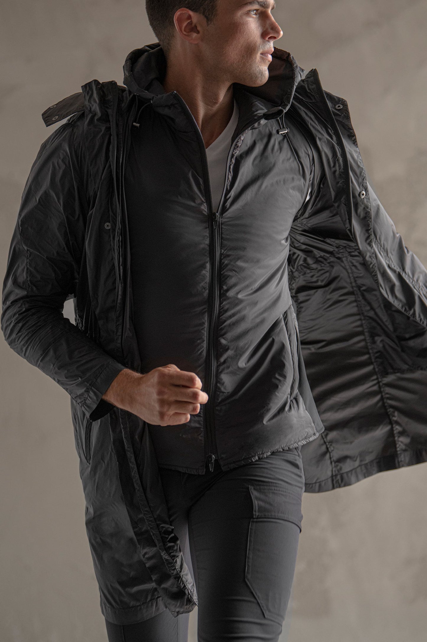 Leonardo Hooded Vest