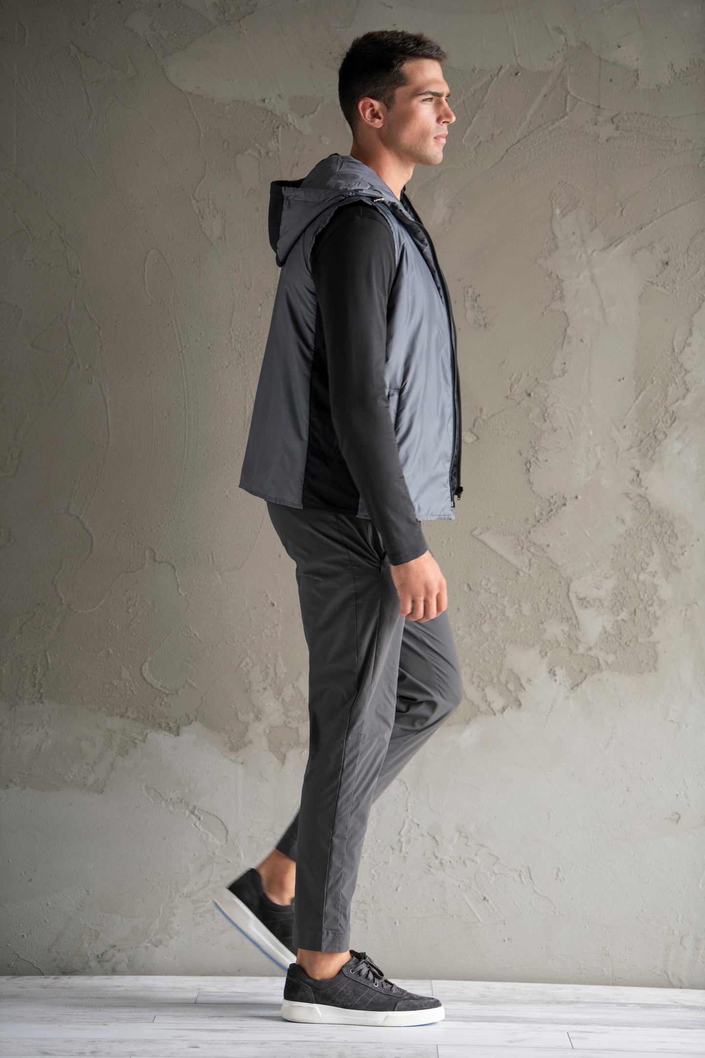 Leonardo Hooded Vest