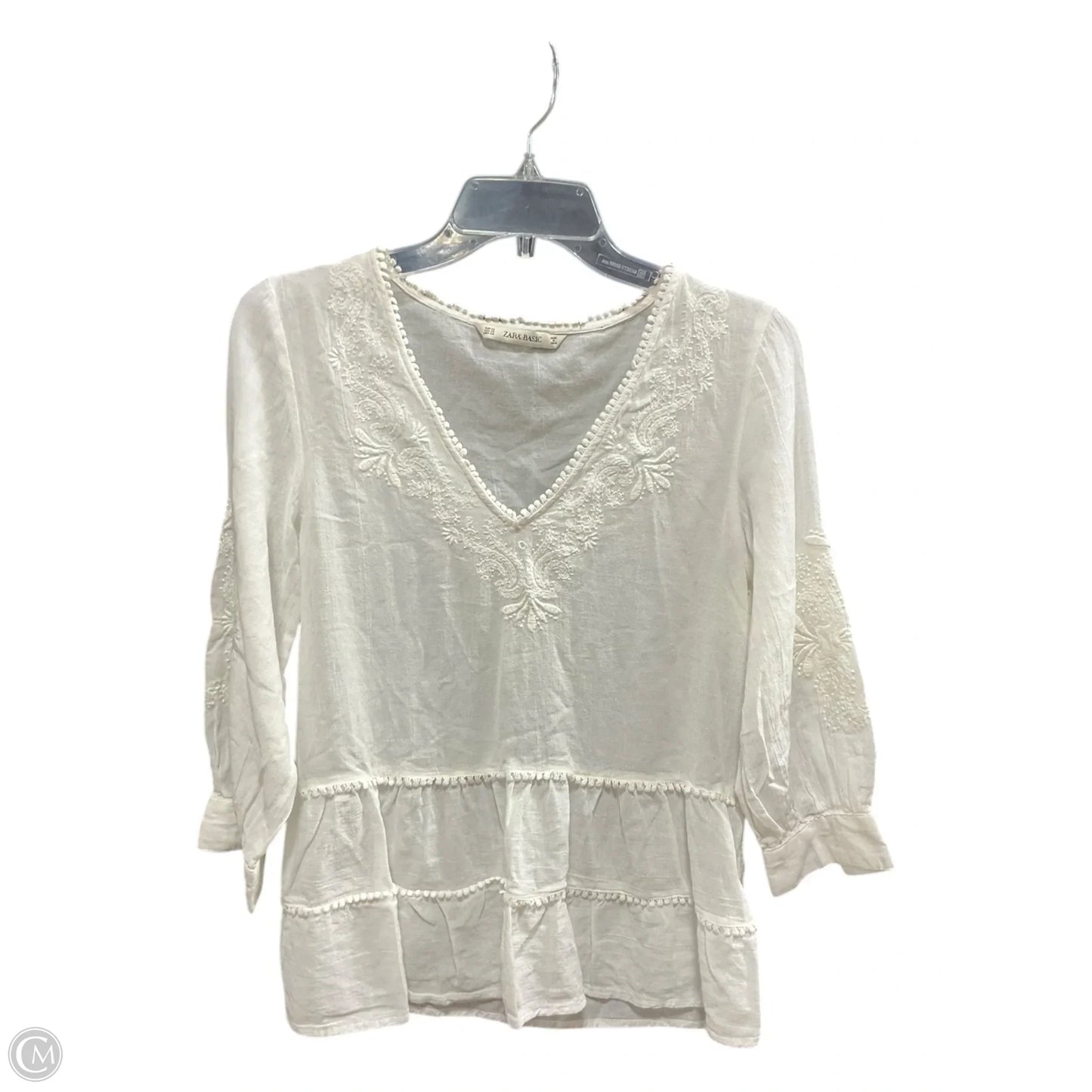 Top Long Sleeve By Zara Basic In White, Size: Xs